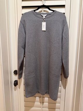 NWT Spanx AirEssentials Gray Crew Neck Dress with Pockets - M